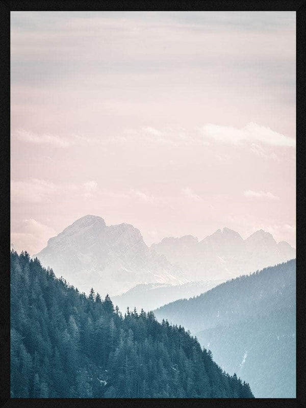 Daggry i bjergene natur